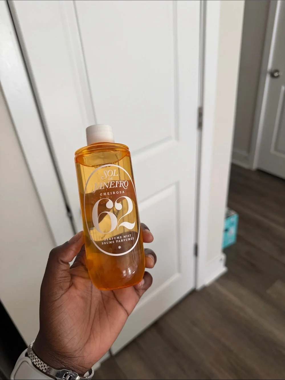 Sol de Janeiro Amber 62 Body Wash - Golden Orange Bottle
